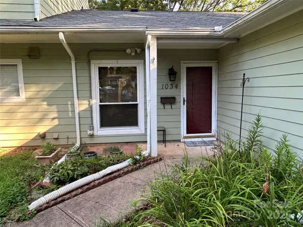 Charlotte, NC 28270,1034 Sardis Cove DR