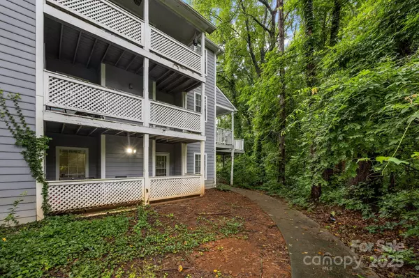 Charlotte, NC 28212,6005 Pinebark CT
