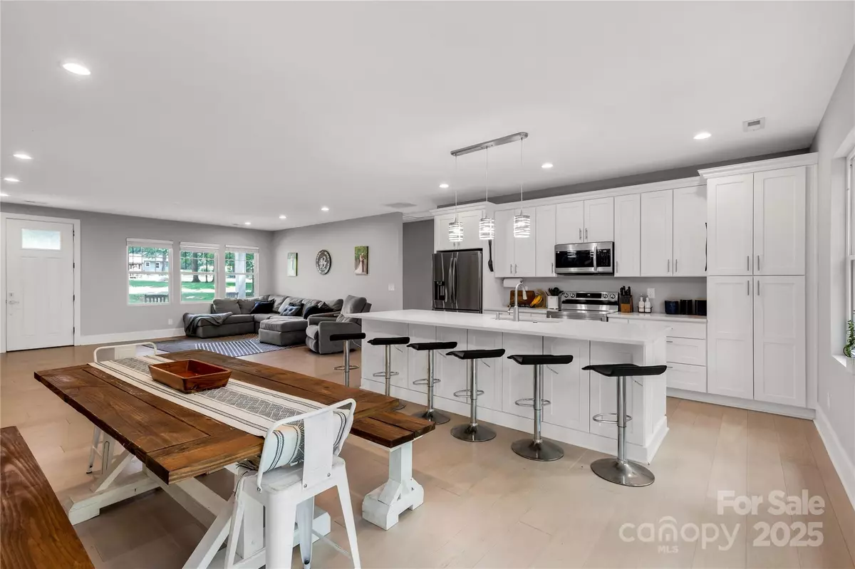 York, SC 29745,152 Reading ST