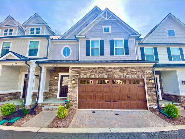 6509 Winterfell CT, Charlotte, NC 28210