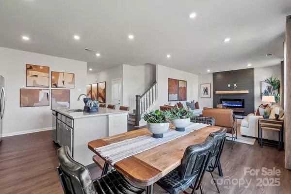 Lincolnton, NC 28092,1105 Hallman Branch LN