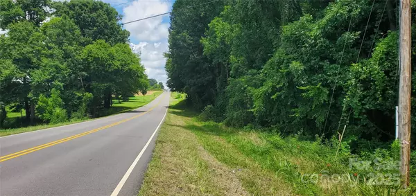 3939 US Highway 64 HWY W #5, Mocksville, NC 27028