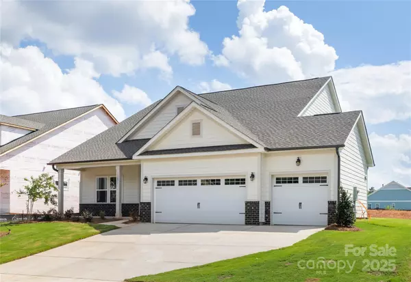 Lancaster, SC 29720,13091 Arnold Palmer CIR #843