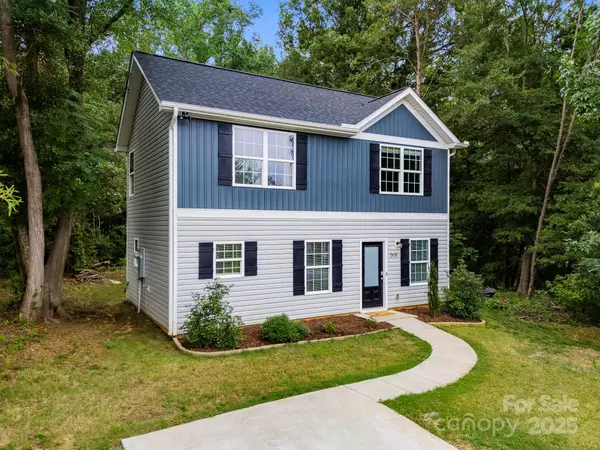 Gaston, NC 28052,508 Queens RD