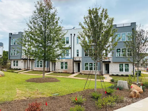 Charlotte, NC 28278,4332 Honeywalk LN #46