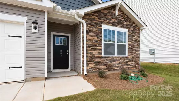 Fletcher, NC 28732,145 Salers RD