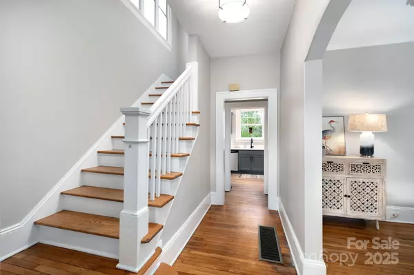 Asheville, NC 28801,67 Westover DR
