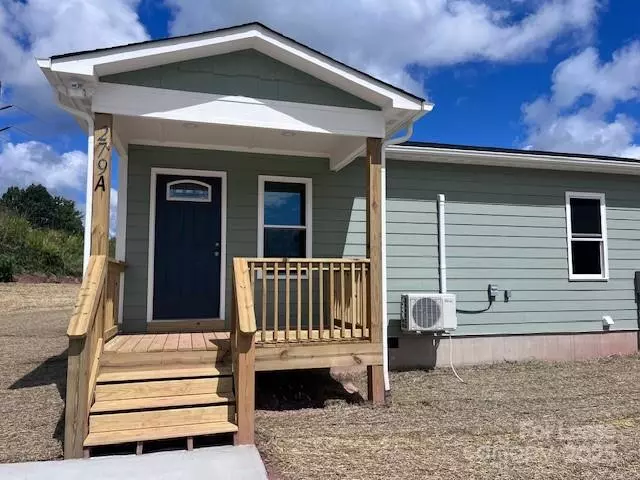 Morganton, NC 28655,321 Pitts ST #B