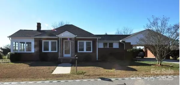 1742 Orrs Station RD, Chester, SC 29706