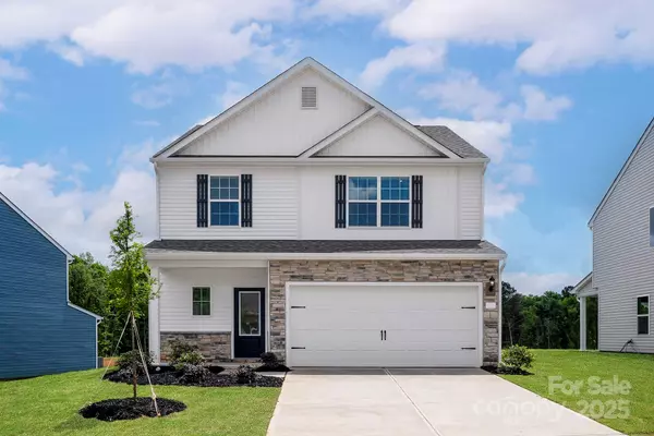 7327 Jerimoth DR, Charlotte, NC 28215
