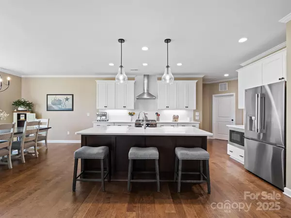 423 Lucky DR NW, Concord, NC 28027