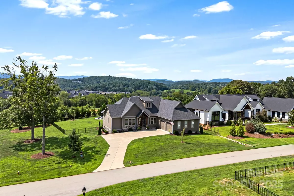 Mills River, NC 28759,163 Samuel DR