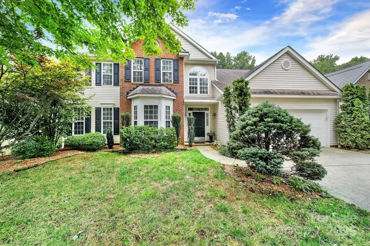 Charlotte, NC 28277,17444 Baldwin Hall DR