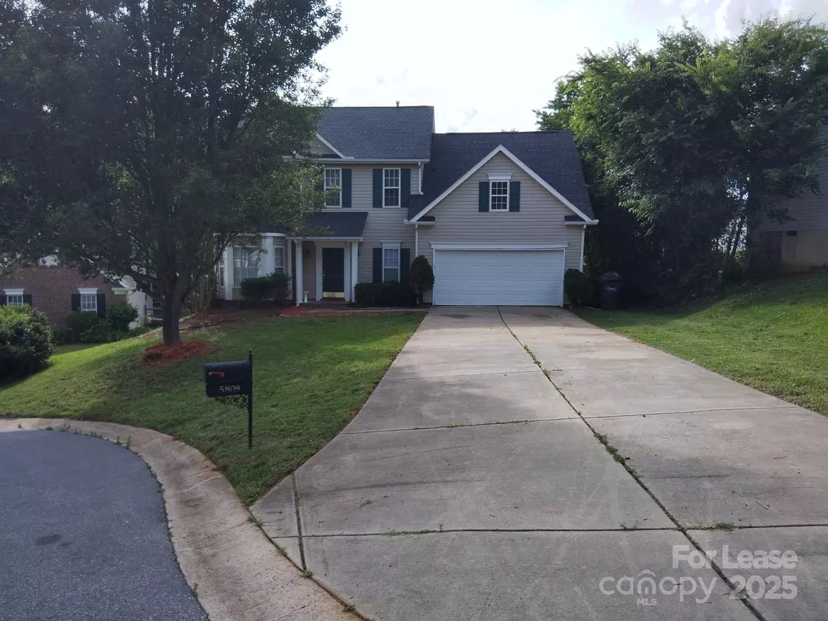 Concord, NC 28025,5808 Avian PL