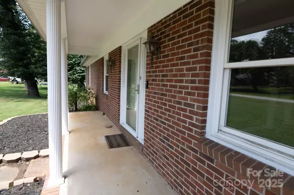 Salisbury, NC 28147,205 Dana DR