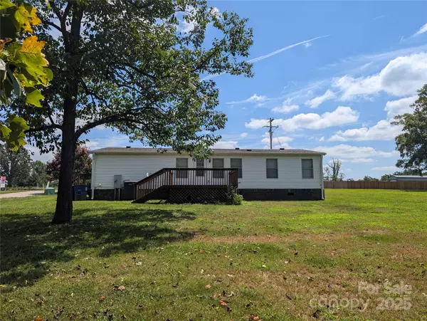 Statesville, NC 28677,862 Bethesda RD #13