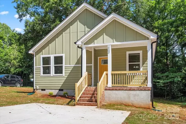 Statesville, NC 28677,504 Fayetteville AVE