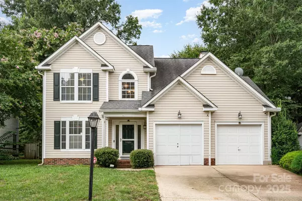 9526 Nettle DR, Charlotte, NC 28216
