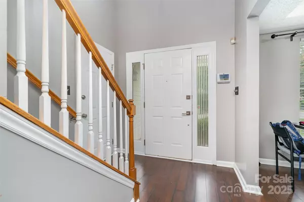 Charlotte, NC 28216,9526 Nettle DR