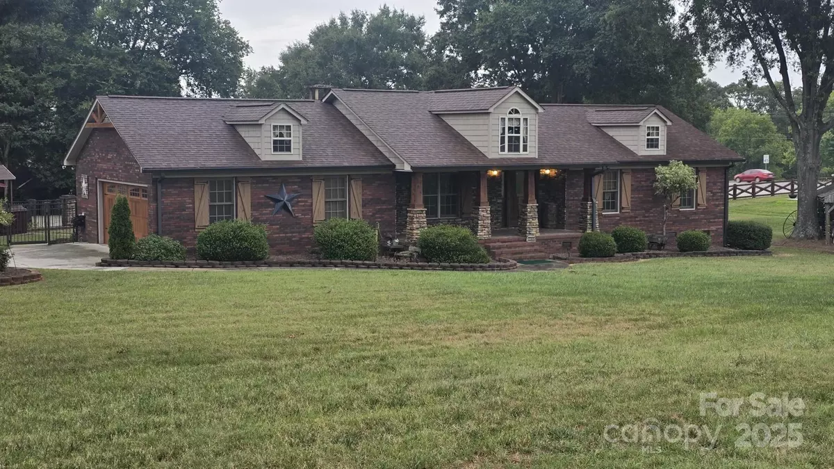 Concord, NC 28027,3369 Roberta RD