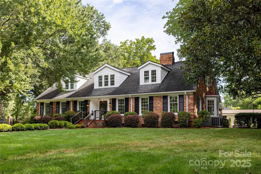 4401 Town And Country DR, Charlotte, NC 28226