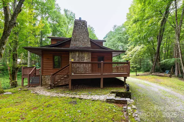 Maggie Valley, NC 28751,107 Cabin Fever TRL