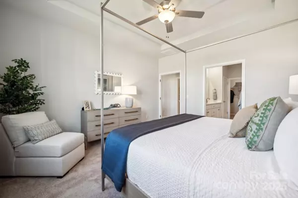 Sherrills Ford, NC 28673,1044 Arundle RD