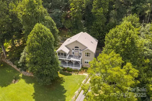 Asheville, NC 28804,44 Whispering Woods DR