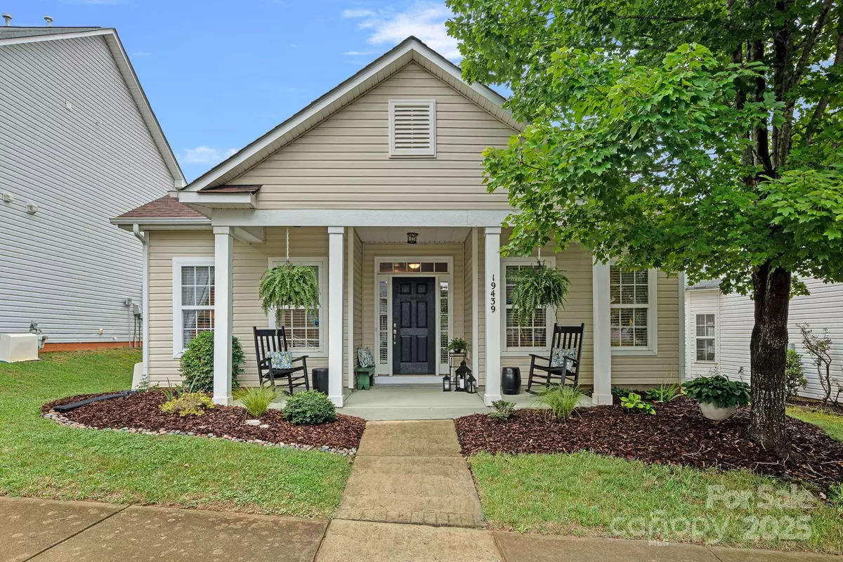 Cornelius, NC 28031,19439 Fridley LN