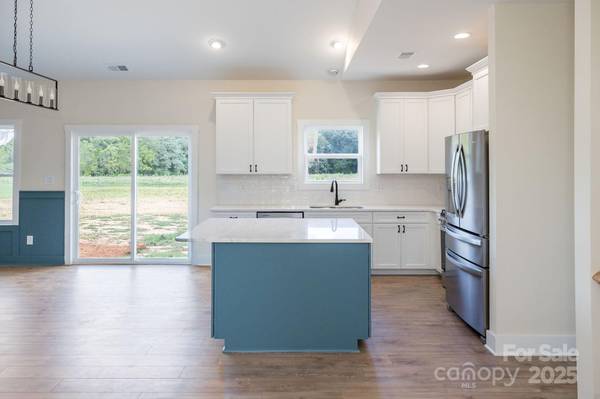 Statesville, NC 28625,507 New Salem RD