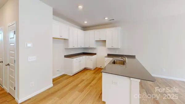 Gastonia, NC 28056,2529 Ruby Dixon Crossing DR #20