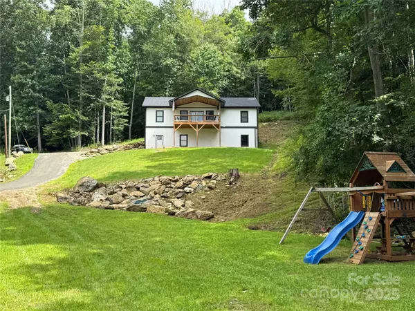 Mars Hill, NC 28754,460 Fox Creek RD
