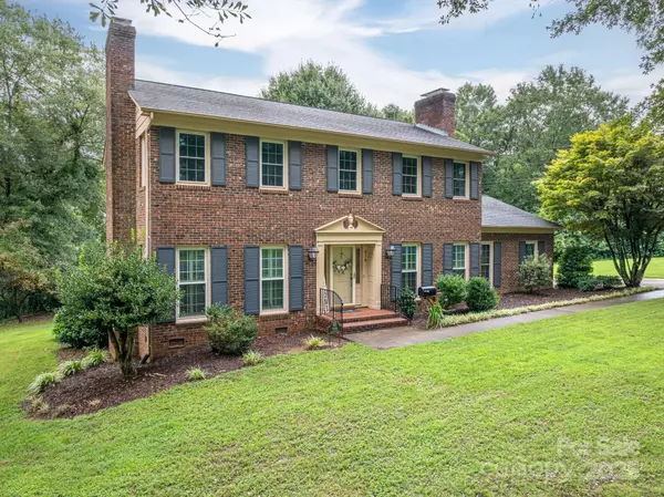930 Elizabeth RD, Shelby, NC 28150