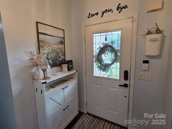 Mills River, NC 28759,21 Persimmon DR