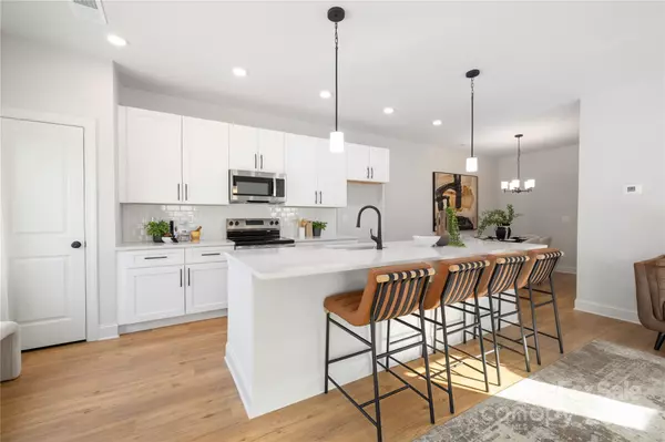 Charlotte, NC 28269,3314 Cedarhurst DR
