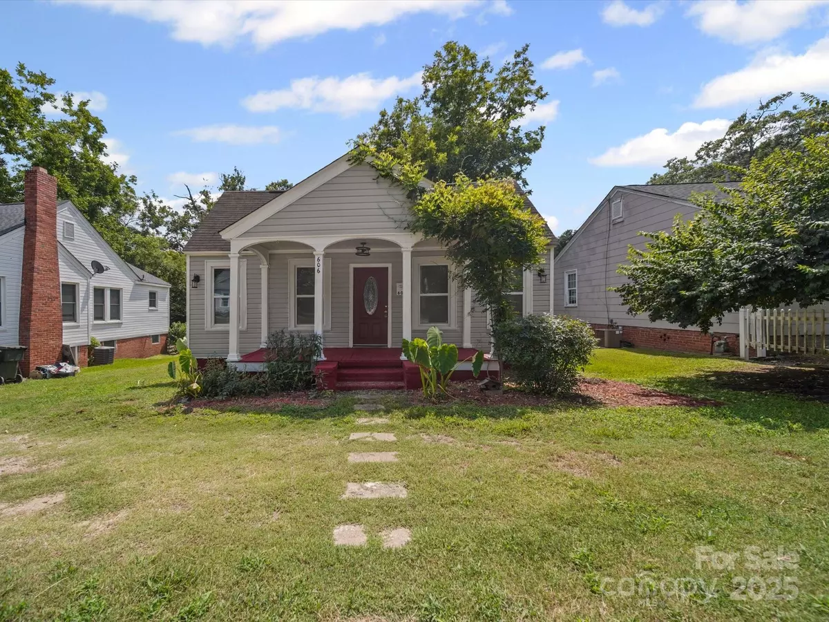 Rock Hill, SC 29730,606 E Black ST
