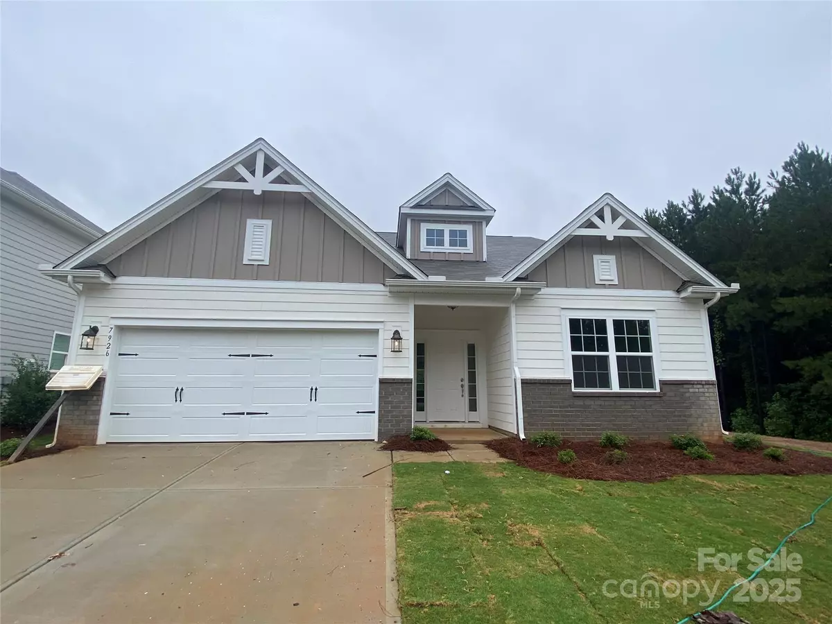 Charlotte, NC 28215,7926 Rolling Wheels RD #KEN0008