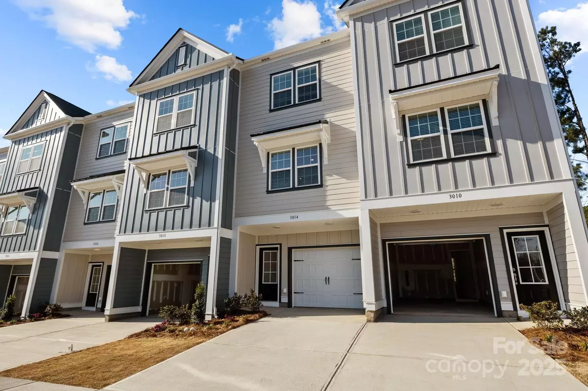 Matthews, NC 28105,3144 Butler Hill DR