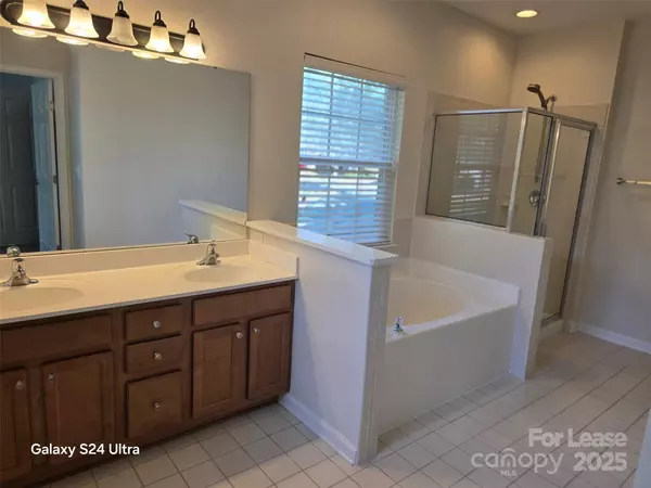 Charlotte, NC 28277,11727 Elizabeth Madison CT