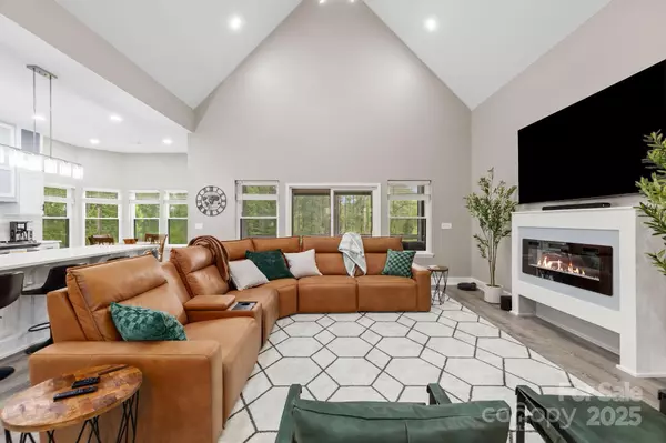 Bessemer City, NC 28016,2002 Plain Field DR