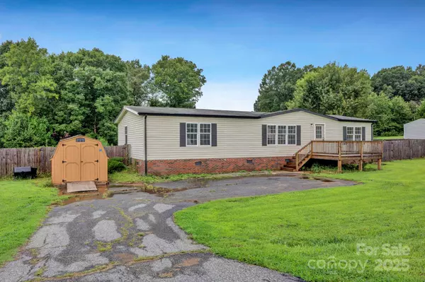 Maiden, NC 28650,4067 Angel LN