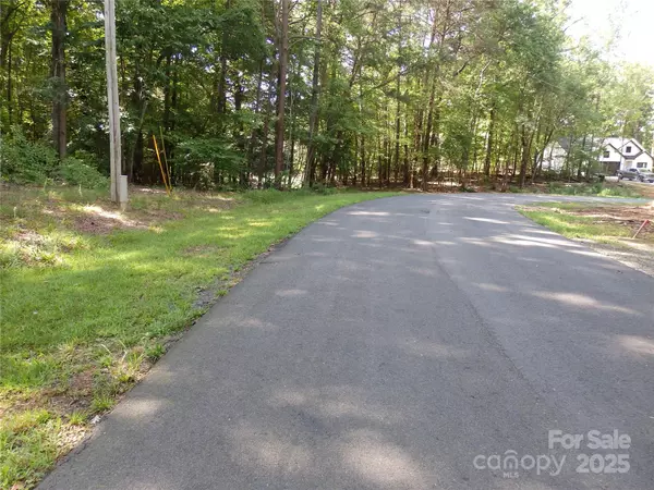 Troy, NC 27371,126 Chapel Hill DR #1118