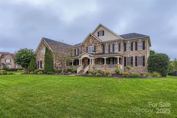 316 Fox Chase CT, Waxhaw, NC 28173