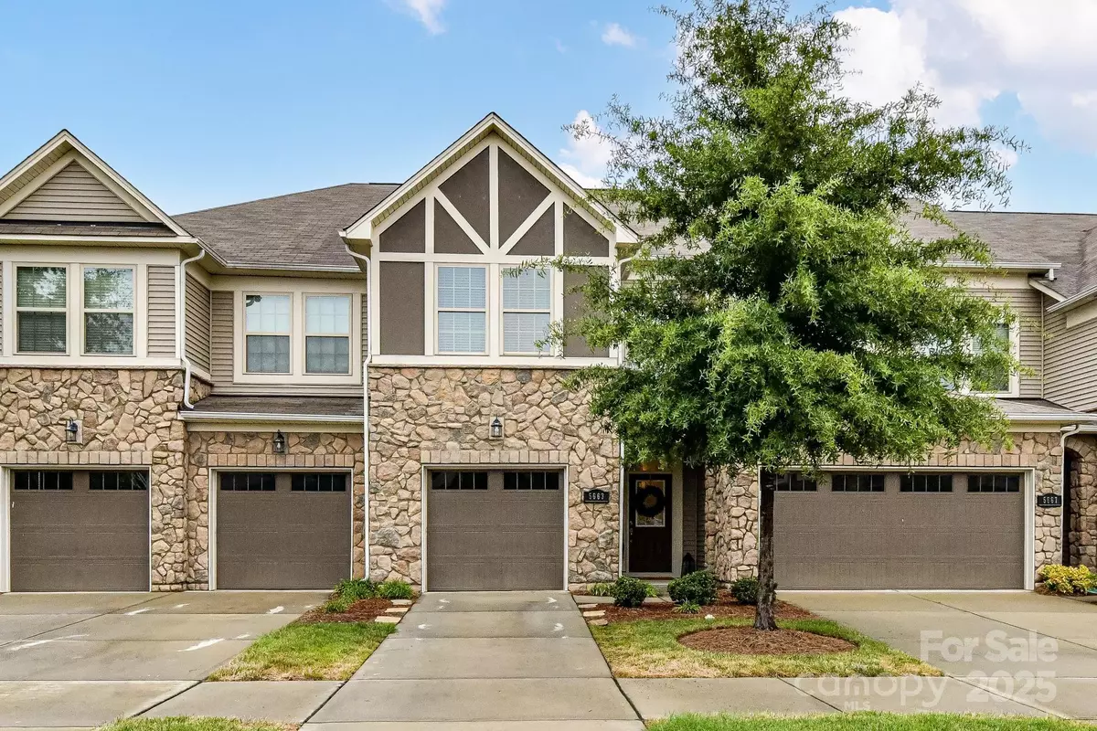 Charlotte, NC 28278,5663 Garrow Glen RD