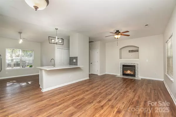 Cornelius, NC 28031,11516 Heritage Green DR
