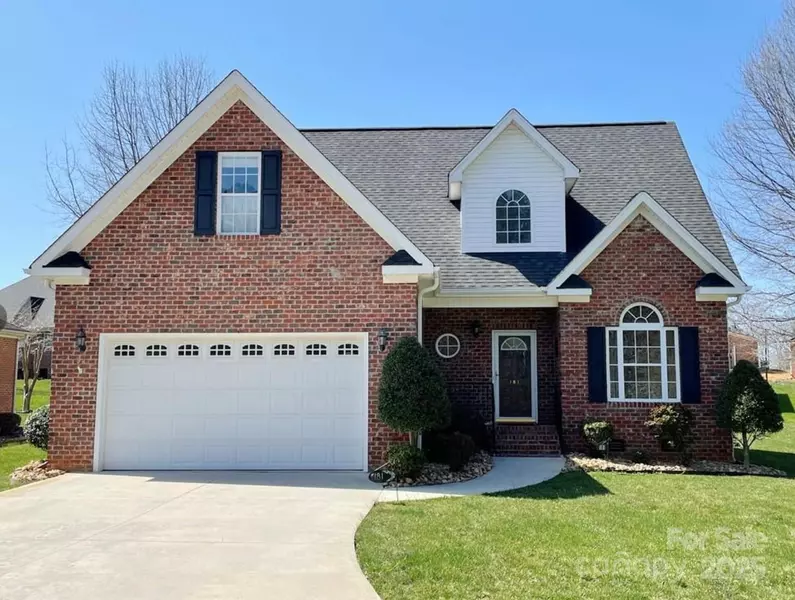 181 New Hampshire CT, Mocksville, NC 27028
