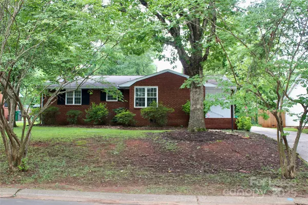 4112 Castlewood RD, Charlotte, NC 28209