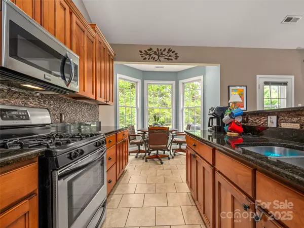 Etowah, NC 28729,246 Springfield Meadow DR