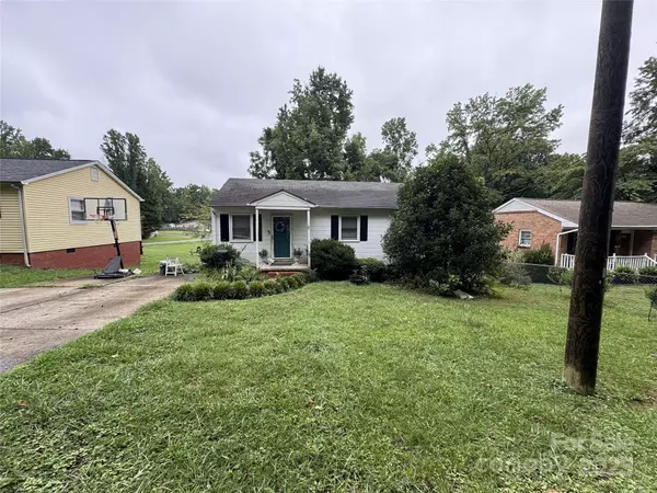 503 Caroline AVE, Lowell, NC 28098