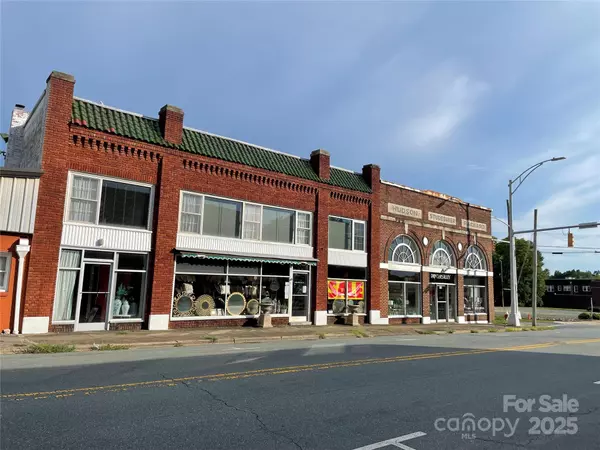 Burlington, NC 27215,736 S Main ST